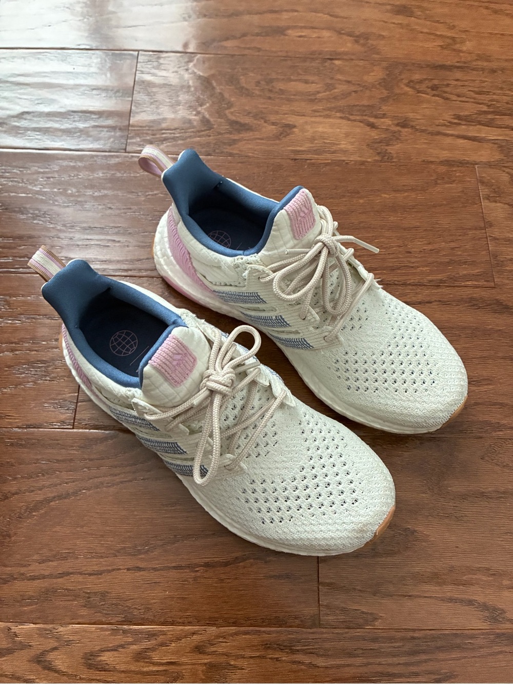 adidas Women's Ultraboost Size 6.5